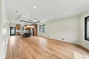 458 Lawrie St, Perth Amboy, NJ 08861 - Photo 32