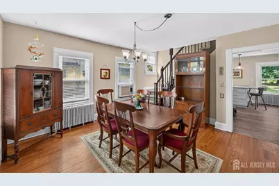 325 Dorn Avenue, Middlesex, NJ 08846 - Photo 10
