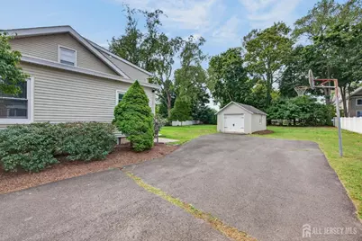 325 Dorn Avenue, Middlesex, NJ 08846 - Photo 40