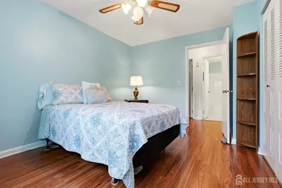 401 Danbury Lane, East Brunswick Township, NJ 08816 - Photo 16