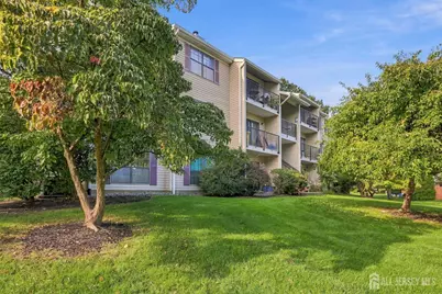 401 Danbury Lane, East Brunswick Township, NJ 08816 - Photo 2