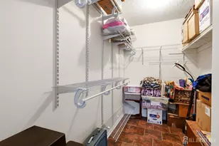 401 Danbury Ln, East Brunswick Township, NJ 08816 - Photo 24