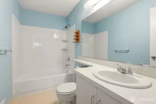 401 Danbury Ln, East Brunswick Township, NJ 08816 - Photo 14