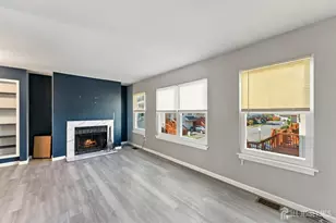 129 Fulton Ct, New Brunswick, NJ 08901 - Photo 12