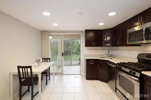 29 Cloister Ct, Old Bridge Township, NJ 08857 - Photo 6