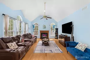 74 MacFarlane Cir, Monroe Township, NJ 08831 - Photo 12