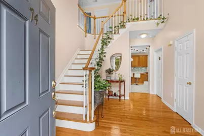 74 Macfarlane Circle, Monroe Township, NJ 08831 - Photo 4