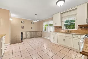26 Chandler Rd, Edison, NJ 08820 - Photo 10