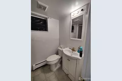 [Address not provided], North Bergen, NJ 07087 - Photo 18