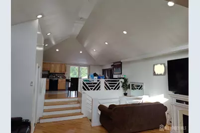 [Address not provided], North Bergen, NJ 07087 - Photo 4