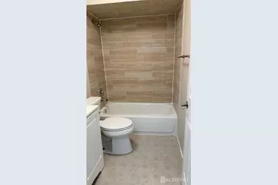 609 Edison Glen Terrace, Edison, NJ 08837 - Photo 6
