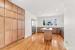 563 Buckingham Dr, Piscataway Township, NJ 08854 - Photo 12