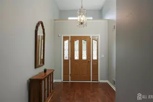 22 Stonewyck Pl, Monroe Township, NJ 08831 - Photo 10