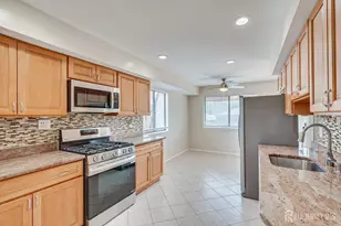 312 Edison Glen Terrace, Edison, NJ 08837 - Photo 16
