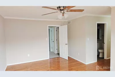 9 NE Pinetree Court, Monroe Township, NJ 08831 - Photo 20