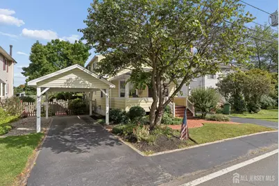 49 Laurel Avenue, Franklin Township, NJ 08525 - Photo 4