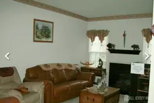 408 Margaret Ct, South Plainfield, NJ 07080 - Photo 4
