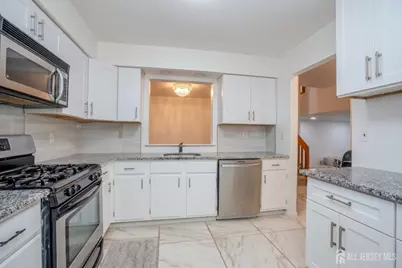 1088 Schmidt Lane, North Brunswick Township, NJ 08902 - Photo 4