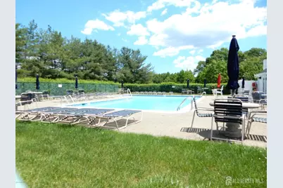 15 Hawthorne Court, Freehold, NJ 07728 - Photo 32