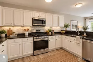 1092 Shadowlawn Dr, Green Brook Township, NJ 08812 - Photo 8