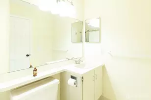 130 Albury Way, North Brunswick Township, NJ 08902 - Photo 24