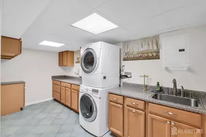 135 8th Street, Piscataway Township, NJ 08854 - Photo 20