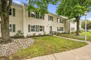 636 Yale Way, Monroe Township, NJ 08831 - Photo 2