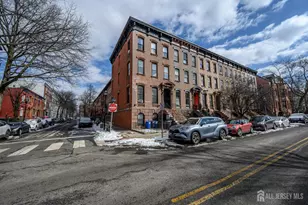 548 Bramhall Ave, Jersey City, NJ 07304 - Photo 30