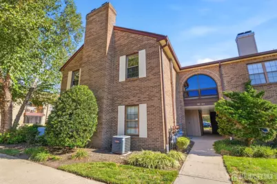 1001 Wellington Place, Matawan, NJ 07747 - Photo 1