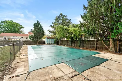 [Address not provided], Piscataway Township, NJ 08854 - Photo 22