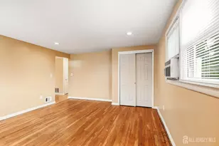 65 Campbell Ave, Edison, NJ 08817 - Photo 10