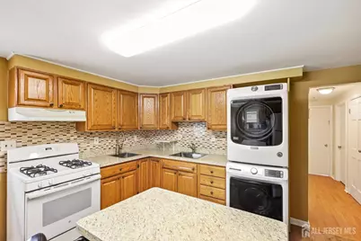 65 Campbell Avenue #Flr 2, Edison, NJ 08817 - Photo 14