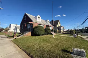 505 S Pine Ave S, Sayreville, NJ 08879 - Photo 1