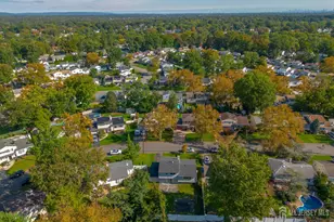 55 Starlight Dr, Colonia, NJ 07067 - Photo 34
