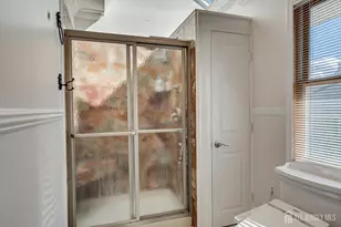 5 Hollywood St, Edison, NJ 08820 - Photo 26