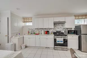 5 Hollywood St, Edison, NJ 08820 - Photo 30