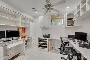 5 Hollywood St, Edison, NJ 08820 - Photo 40