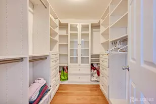 5 Hollywood St, Edison, NJ 08820 - Photo 24