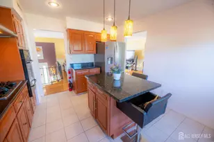 4 Charles Ct, Edison, NJ 08820 - Photo 12