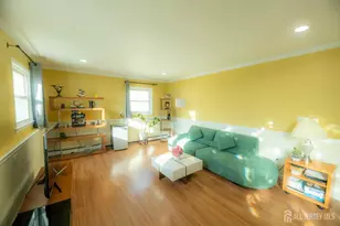 4 Charles Ct, Edison, NJ 08820 - Photo 6