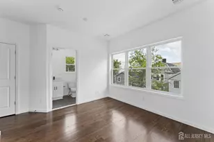 904 Bergen St, Newark, NJ 07112 - Photo 8