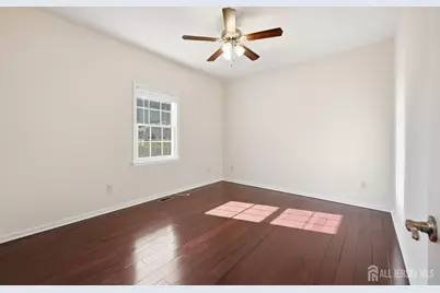 424 Delmore Avenue, South Plainfield, NJ 07080 - Photo 22