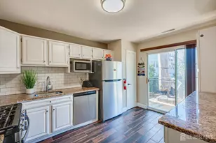 57 Renaissance Ln, New Brunswick, NJ 08901 - Photo 6