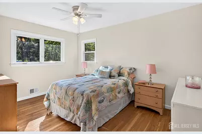 395 Cindy Street, Old Bridge Township, NJ 08857 - Photo 18