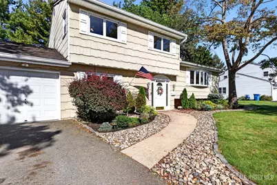 395 Cindy Street, Old Bridge Township, NJ 08857 - Photo 36