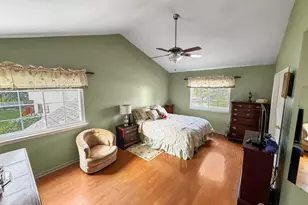 174 Buttonwood Dr, Piscataway Township, NJ 08854 - Photo 16