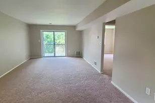 3612 Birchwood Ct, North Brunswick Township, NJ 08902 - Photo 4
