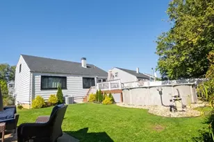 822 Barry Ave, Perth Amboy, NJ 08861 - Photo 10
