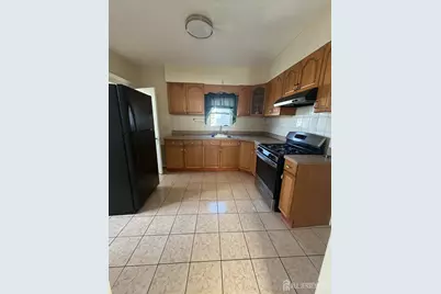 471 Hall Avenue, Perth Amboy, NJ 08861 - Photo 10