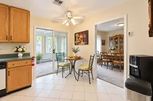 120 Ironwood Plaza, Monroe Township, NJ 08831 - Photo 8